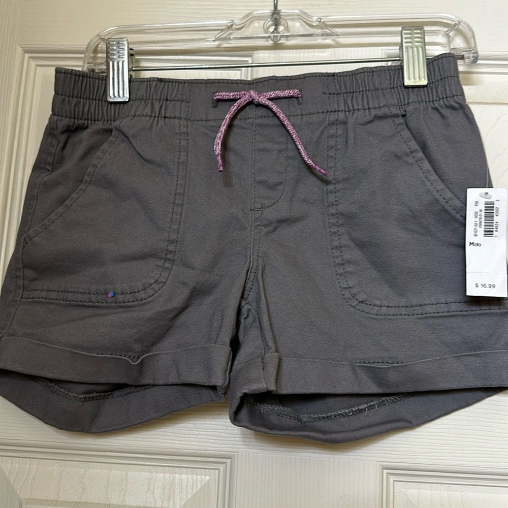 Cuffed girls shorts